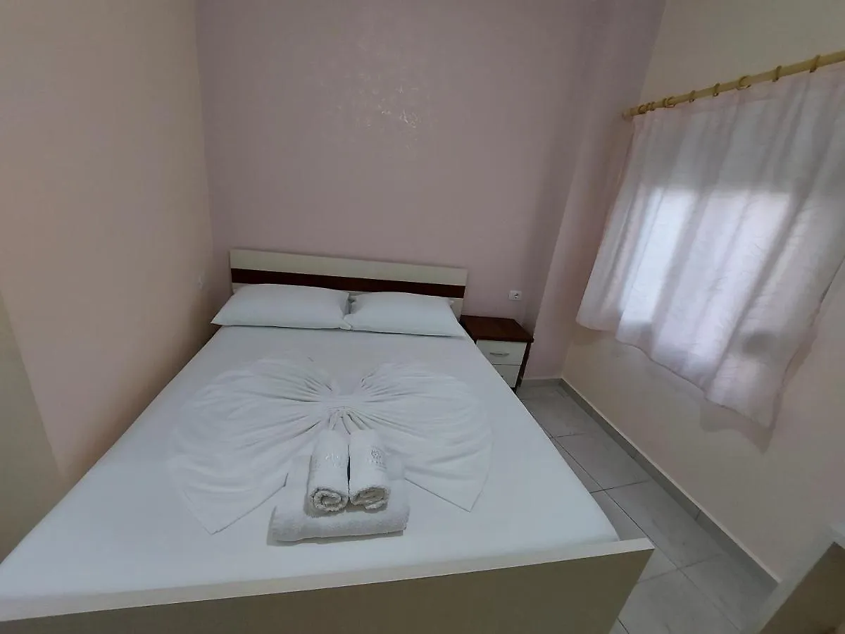 Vila Green Relax Влёра Деревянный коттедж